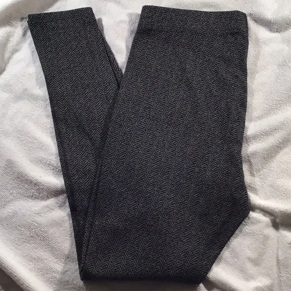 LOFT leggings - Picture 2 of 9